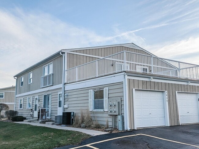 Photo - 7935 163rd Ct House