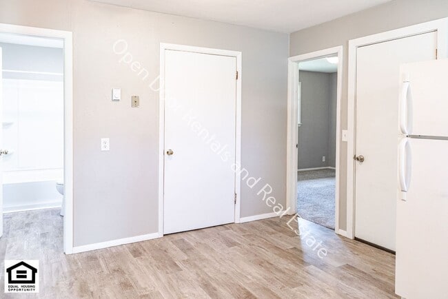 Photo - 2 Bedroom duplex available now! Casa