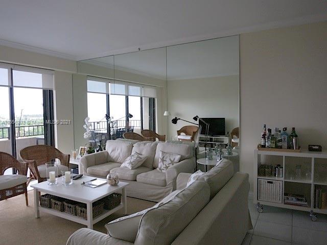 Photo - 201 Crandon Blvd Unidad 1027