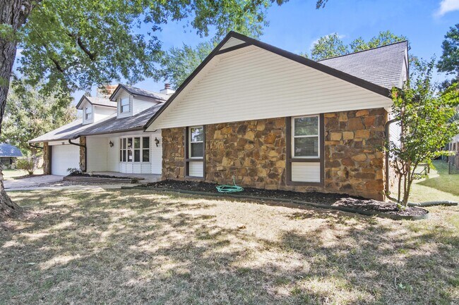 Photo - 11401 S 98th E Ave