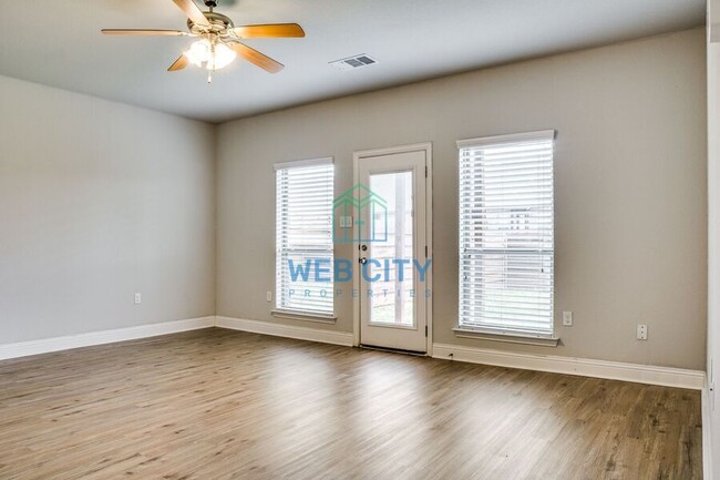 Photo - 1101 Grindstone Rd Unit 112