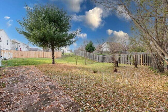 Photo - 11968 Locus Ln