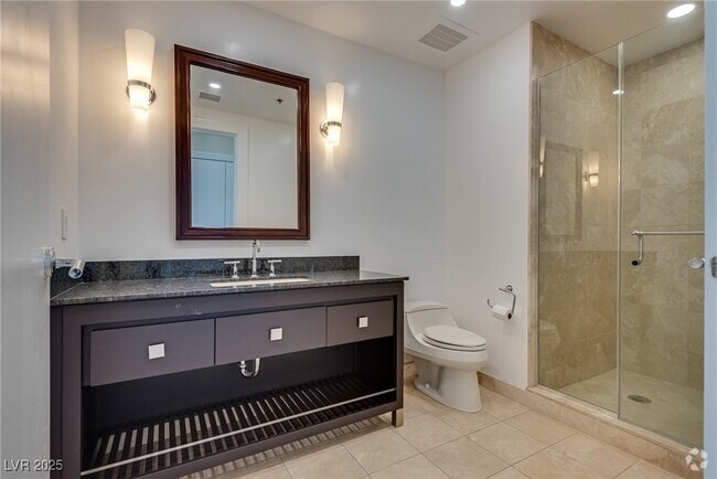 Building Photo - 2700 S Las Vegas Blvd Unit 4305 Rental