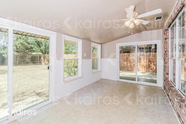 Photo - 6710 Hatton Rd