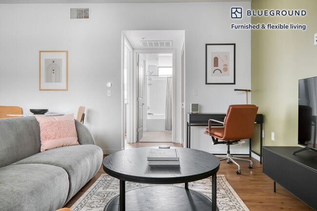 Photo - 3638 Motor Ave Unit SI FL4-ID924