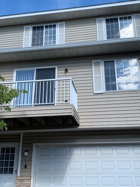Building Photo - 1613 County Rd D E Rental