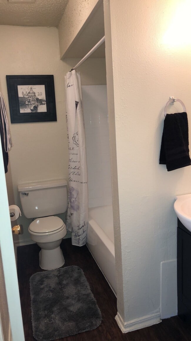 Monticello Village Apartments Stillwater, OK