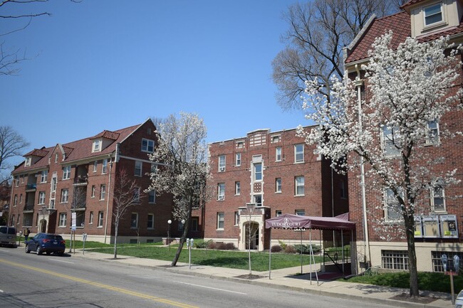 Tudor Court