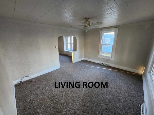 Photo - 117 N Grant St