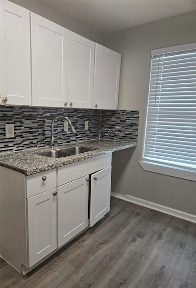 Photo - 4834 Clover St