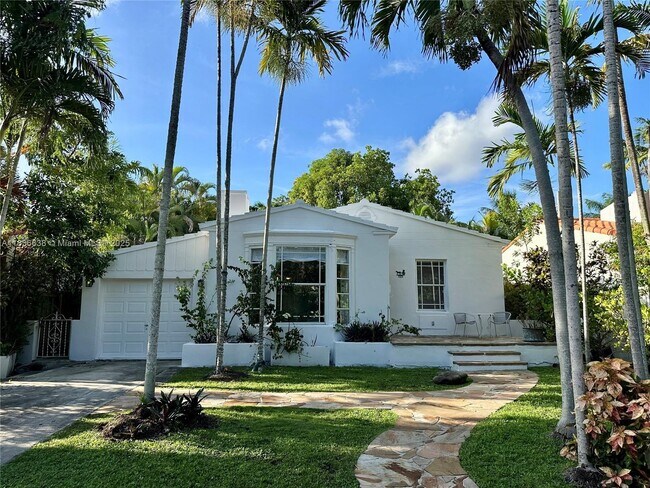 Photo - 725 NE 73rd St House