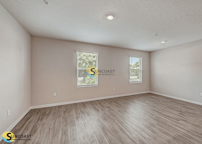 Photo - 9580 Hood Rd Unit 9580201