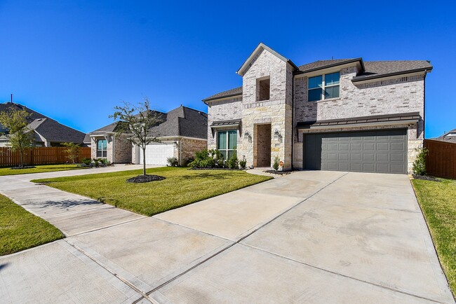 Photo - 823 Sarasota Shore Dr