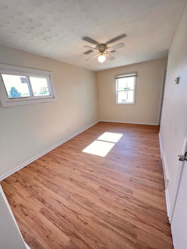 Photo - Sunset Avenue Building One Unit B