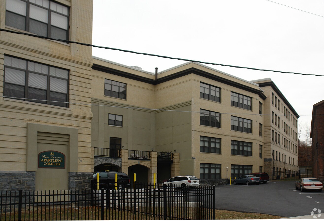 Photo - Estee Commons