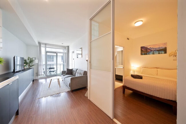 Photo - 21 Iceboat Terr Unité SI ID1473069P