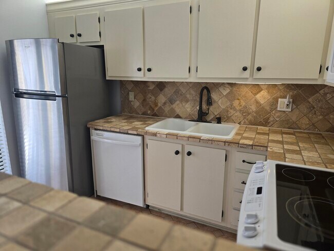 Photo - 1505 Augusta Cir