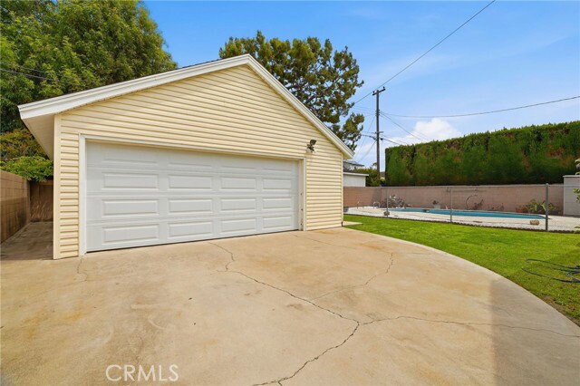 Photo - 6211 Chickasaw Dr