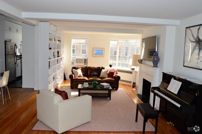 Building Photo - 20 Fifth Avenue Unit 15D Rental