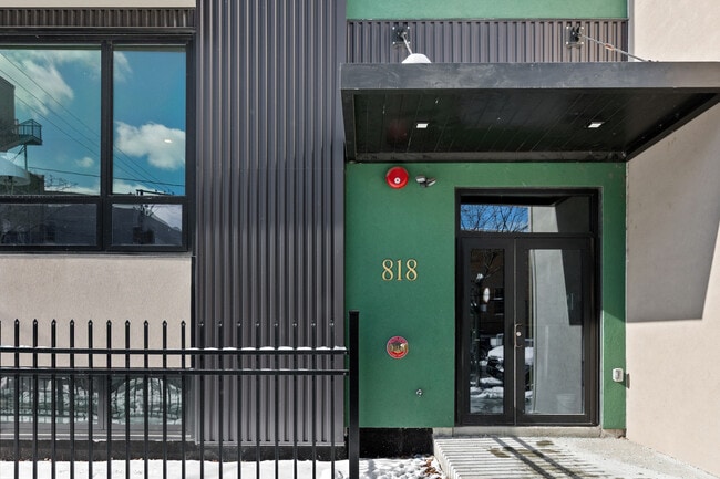 Photo - 818 N Wolcott Ave Unit 107