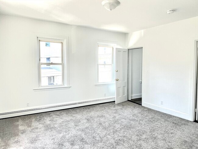 Photo - 17 Church St Unit 2