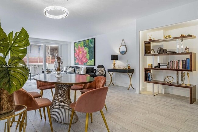 9195 Collins Ave Unit 1104
