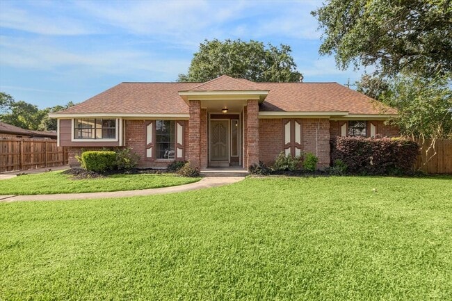 Photo - 2302 Bright Meadows Dr Casa