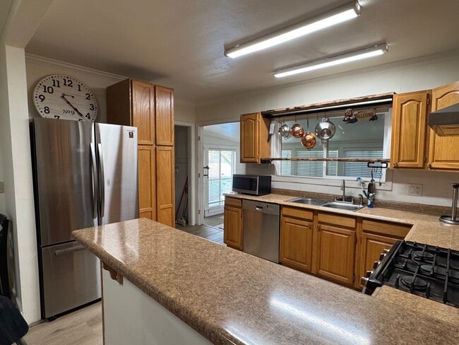 Photo - 712 E Washington St