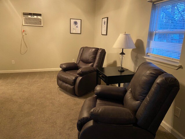 Photo - 736 West St Unit 736 West St