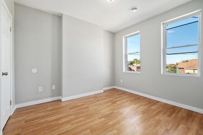 Photo - 3205-3207 Camp Street Unidad 3207 Camp Street