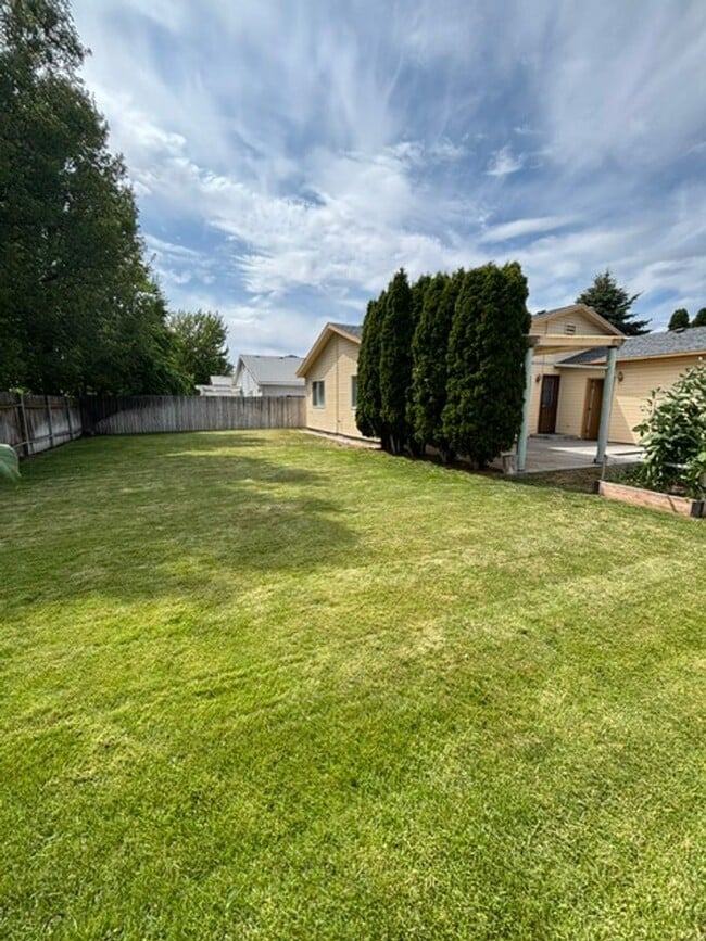 Photo - 3 Bedroom House for Rent