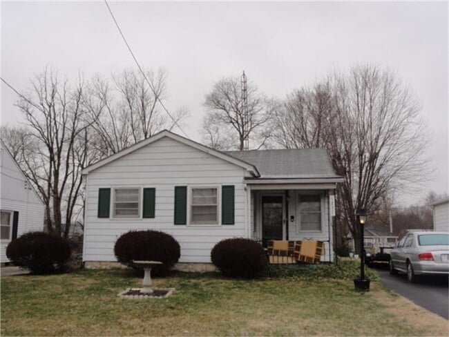 Building Photo - Single Family House