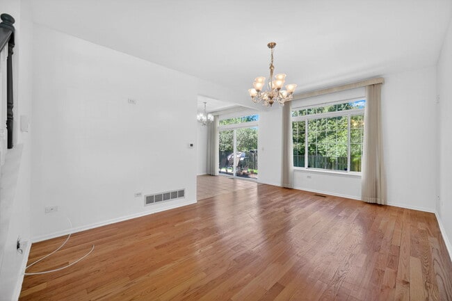 Photo - 1619 Windward Ct