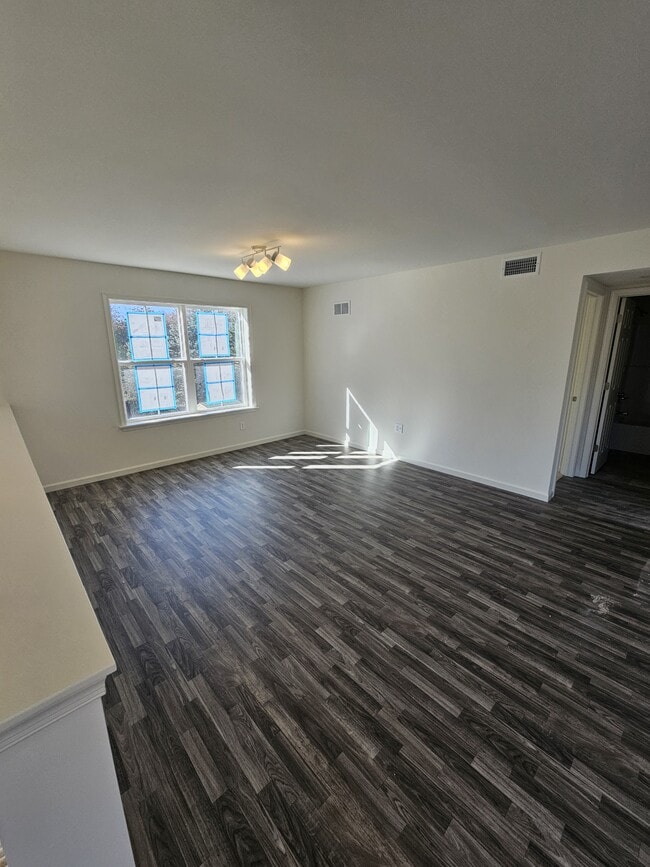 Photo - 231 E Fulton St