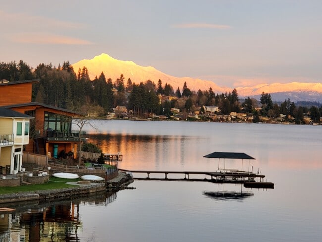 Photo - 1611 Vernon Rd