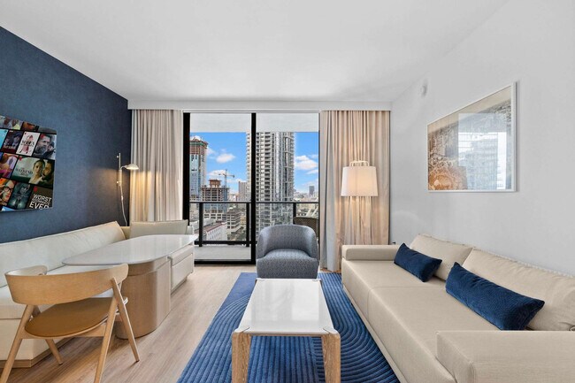 Photo - 159 NE 6th St Unidad FL18-ID1032219P