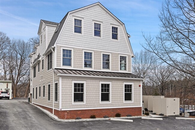 Building Photo - 5 Edgemont Rd Unit 1