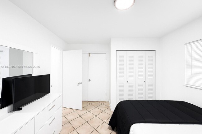 Photo - 1250 Lincoln Rd Unit 203