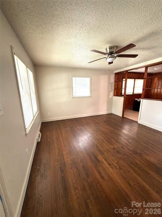 Photo - 4410 Brooktree Dr