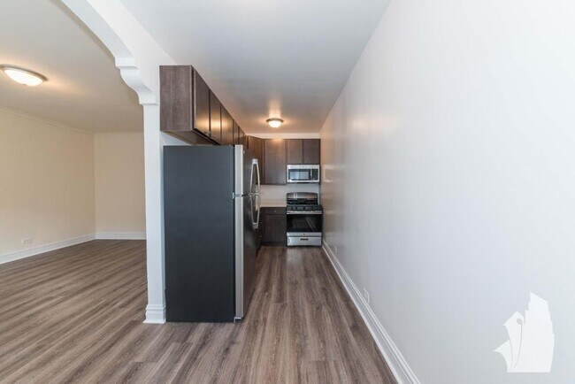 Photo - 2936 West Palmer-405 Unidad 405