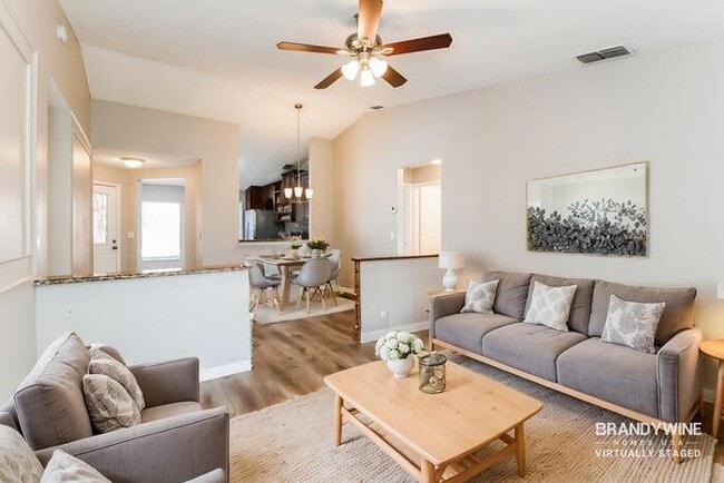 Photo - 7803 Myrtle Oak Ln