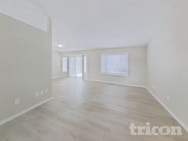 Photo - 14098 Yosemite Ave S