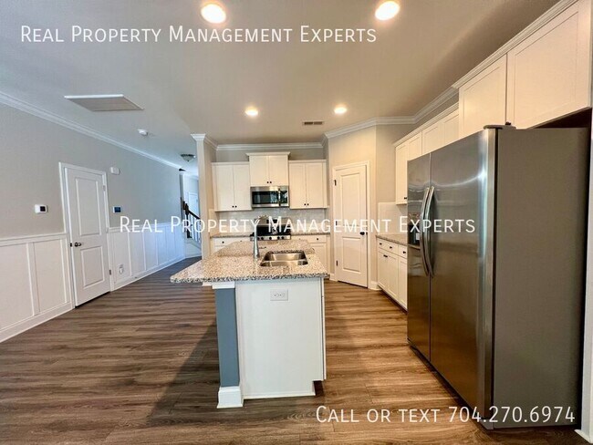 Photo - 5040 Harris Woods Blvd