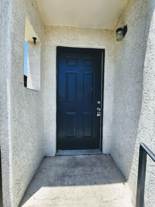 Photo - 1309 W Taylor St Unidad 03
