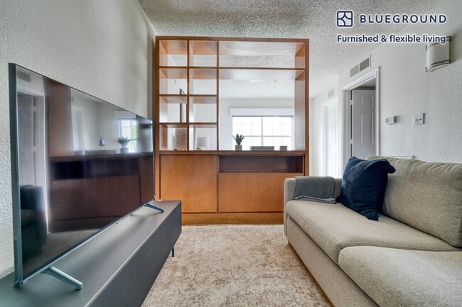 Photo - 10001 N Capital of Texas Hwy Unidad FL1-ID239