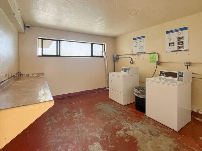 Photo - 650 NE 149th St Unit 502A