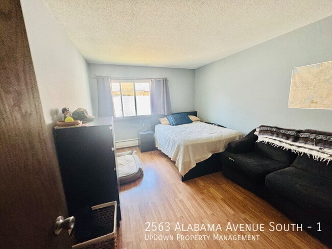 Photo - 2563 Alabama Ave S