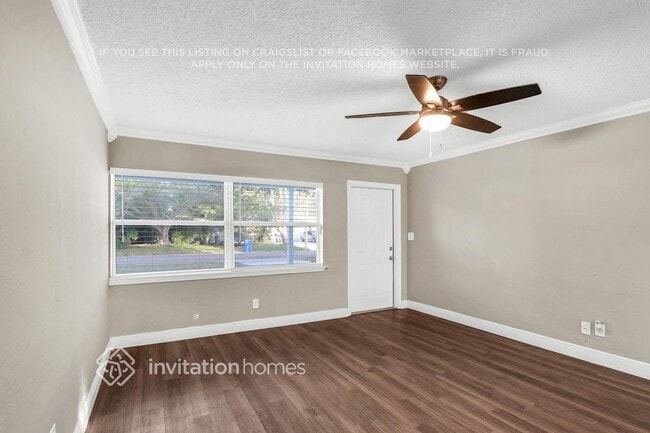 Photo - 4040 Porpoise Dr SE