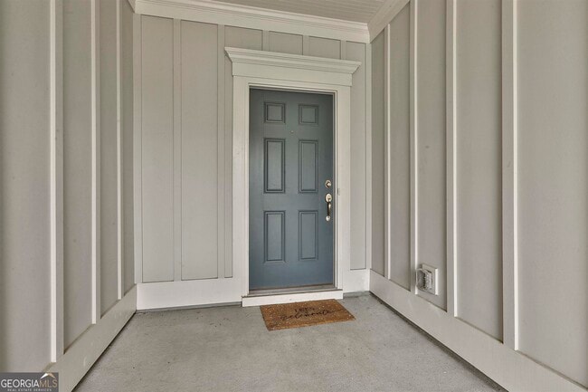 Photo - 330 Elkins Pl