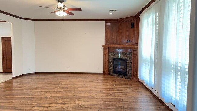 Photo - 9200 Stacy Lynn Ln